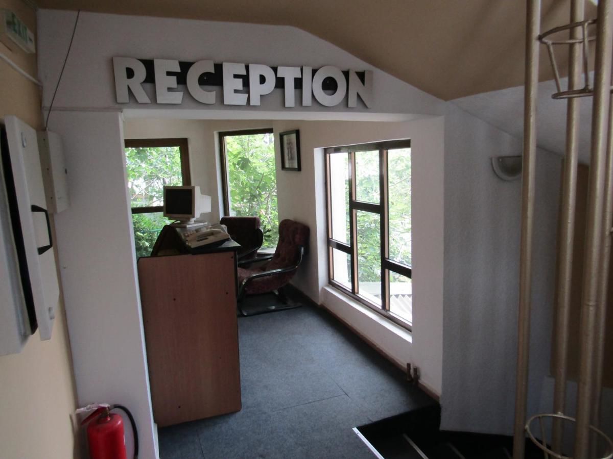 Хостелы Hostel Papagal Варна-13