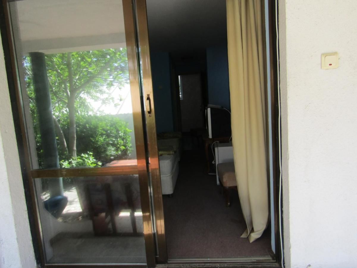 Хостелы Hostel Papagal Варна