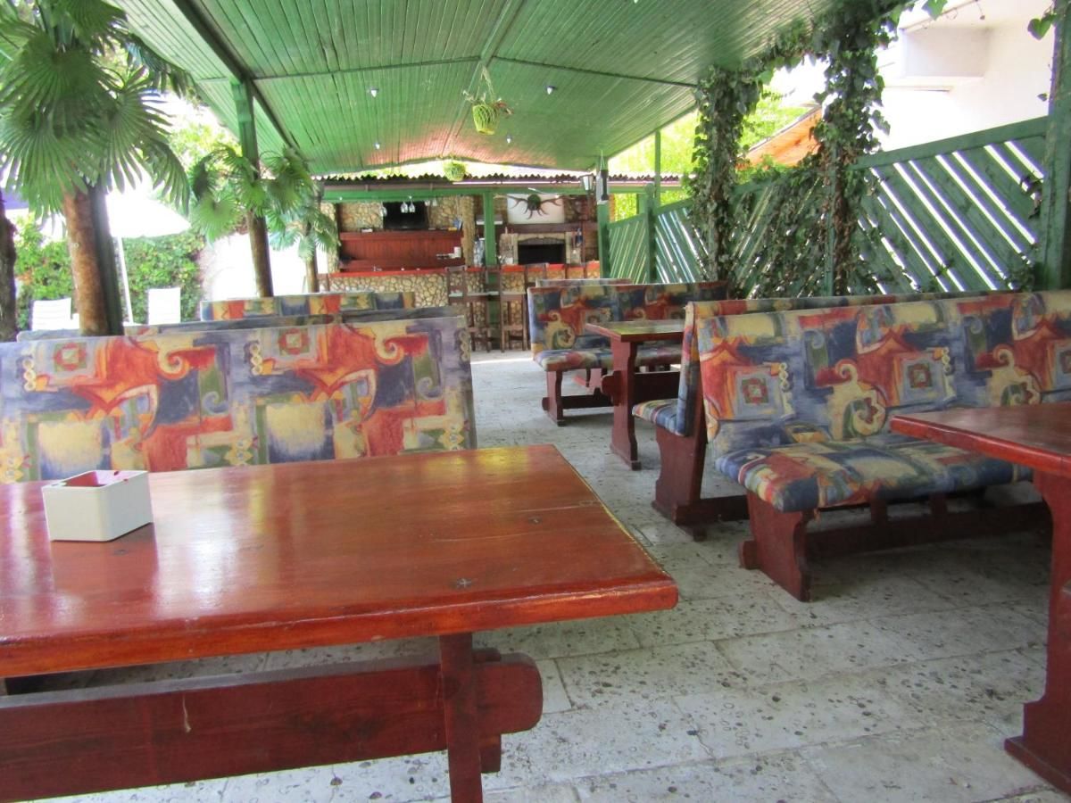 Хостелы Hostel Papagal Варна-44