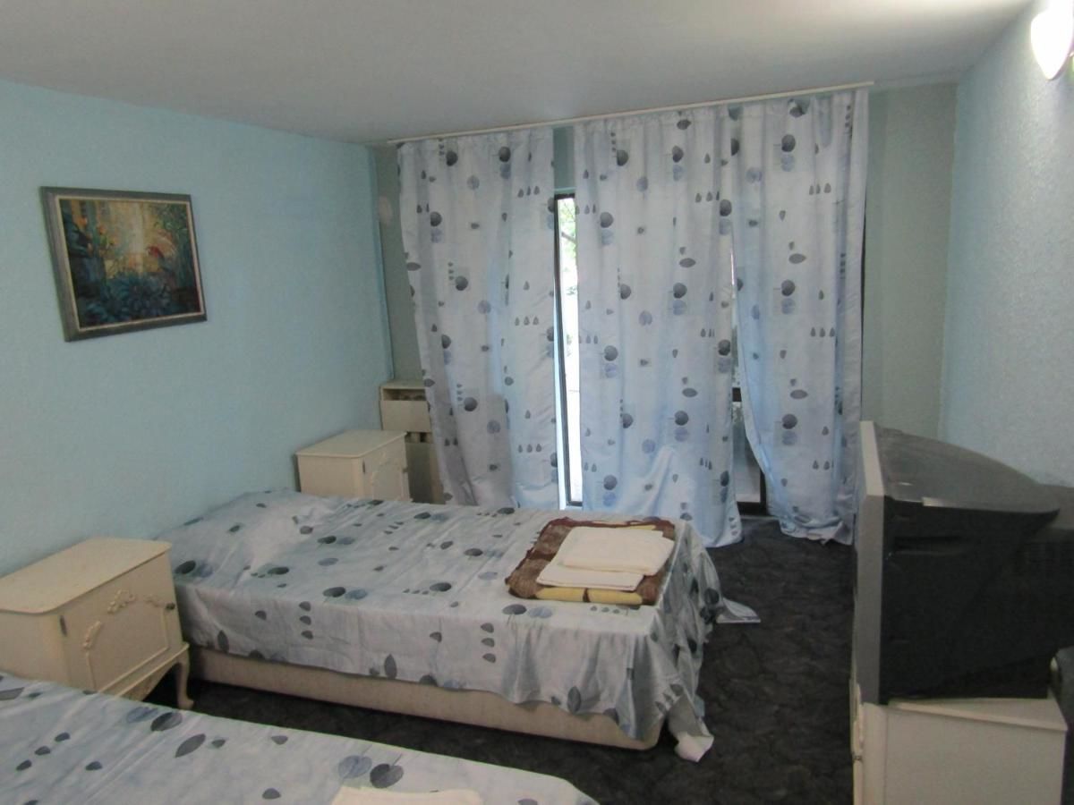 Хостелы Hostel Papagal Варна